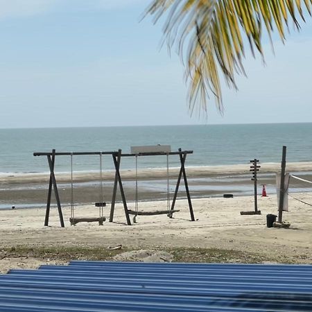 Timur Bay By Dream View Studio Kuantan Esterno foto